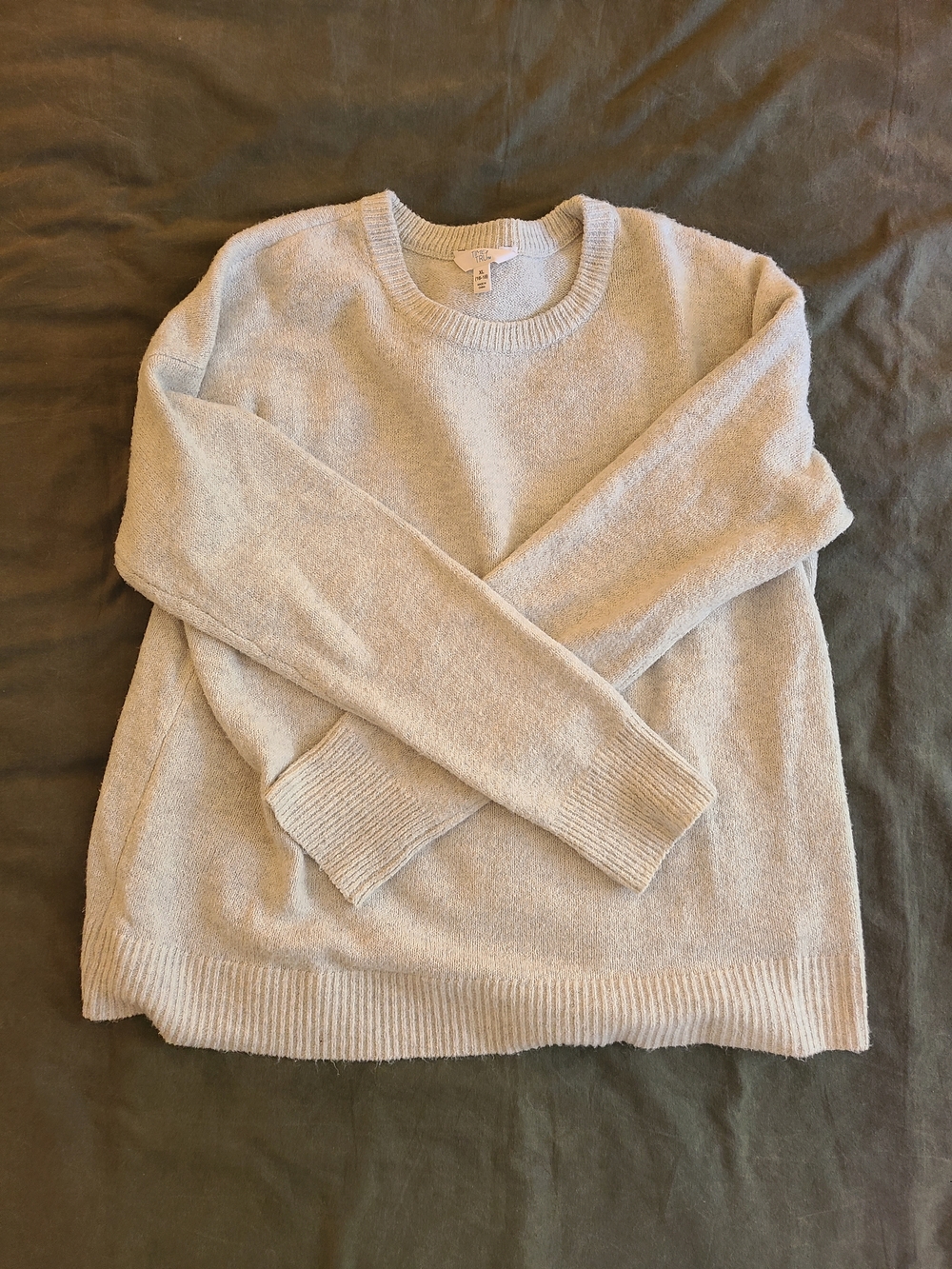 Time and Tru Light Grey Crewneck Sweater